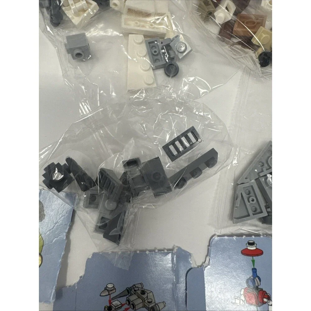 Lot 8 LEGO Star Wars Christmas 2023 Advent Calendar Minifigures 75366 plus more